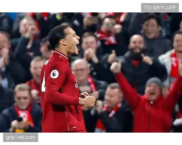 朋友给我看范迪克家里图，瞬间意识到人家的饭厅值我十年工资